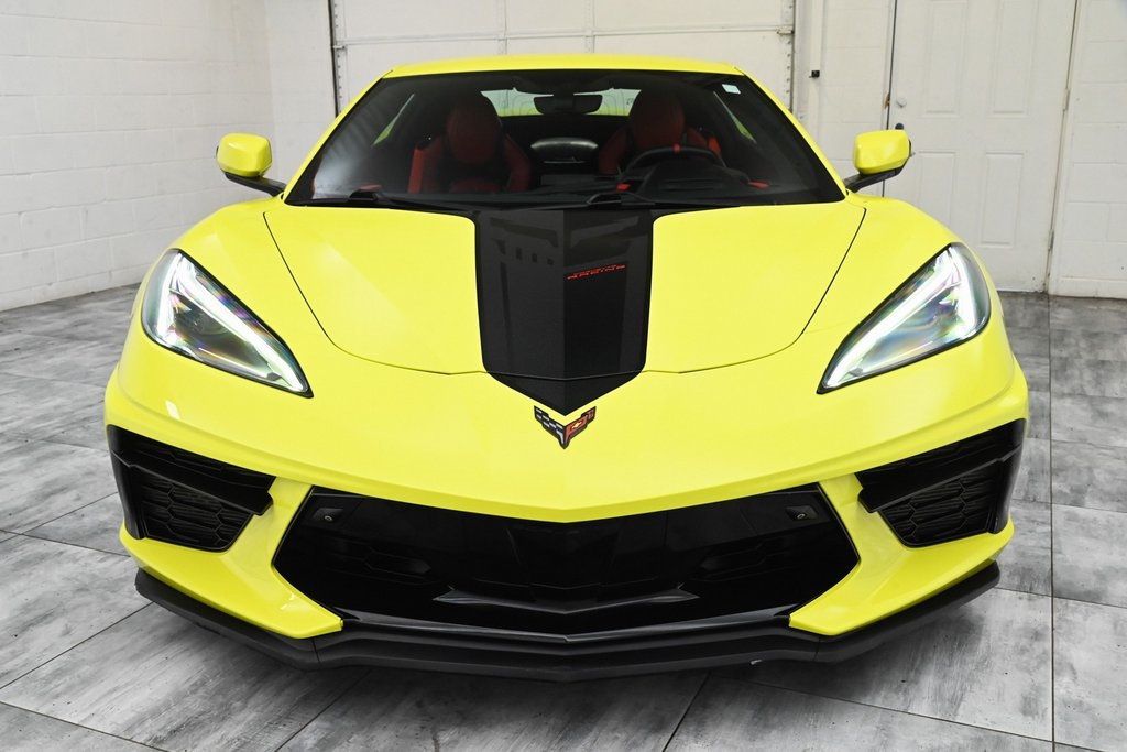 2022 Chevrolet Corvette Stingray Convertible photo 2