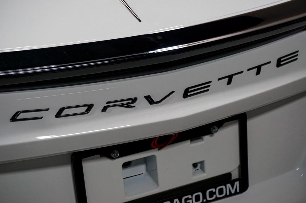 2022 Chevrolet Corvette *Stingray Coupe* *2LT* *Front-Lift* *White/Red* *1-Owner* - 22915786 - 58