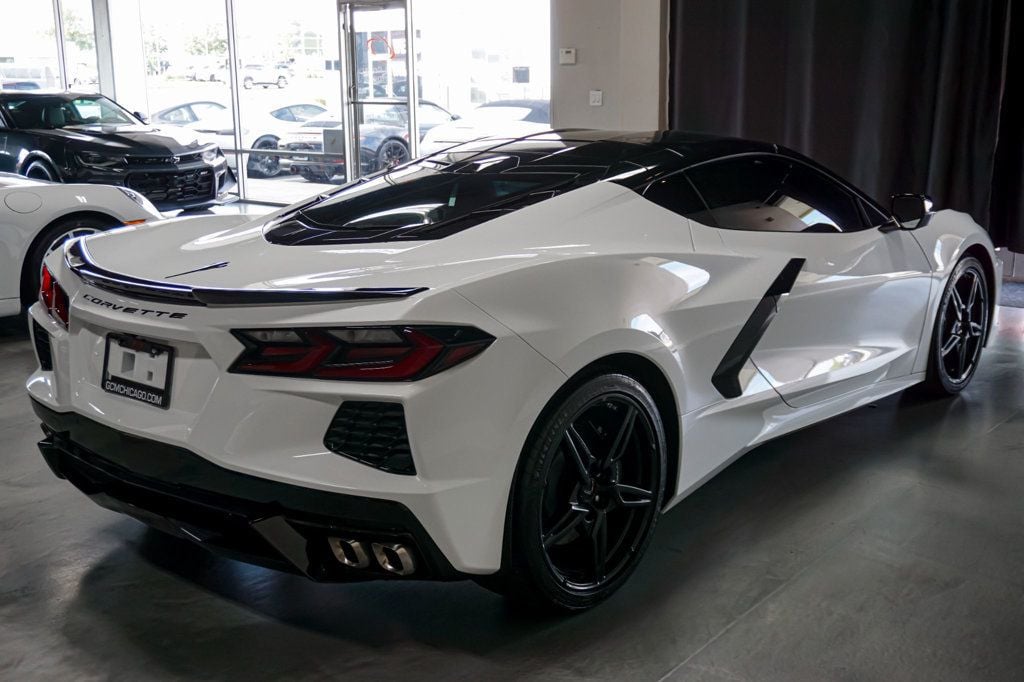 2022 Chevrolet Corvette Stingray Coupe 2LT photo 5