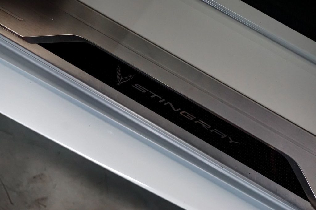 2022 Chevrolet Corvette *Stingray Coupe* *2LT* *Front-Lift* *White/Red* *1-Owner* - 22915786 - 75