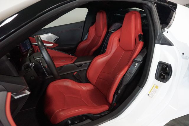 2022 Chevrolet Corvette *Stingray Coupe* *2LT* *Front-Lift* *White/Red* *1-Owner* - 22915786 - 8