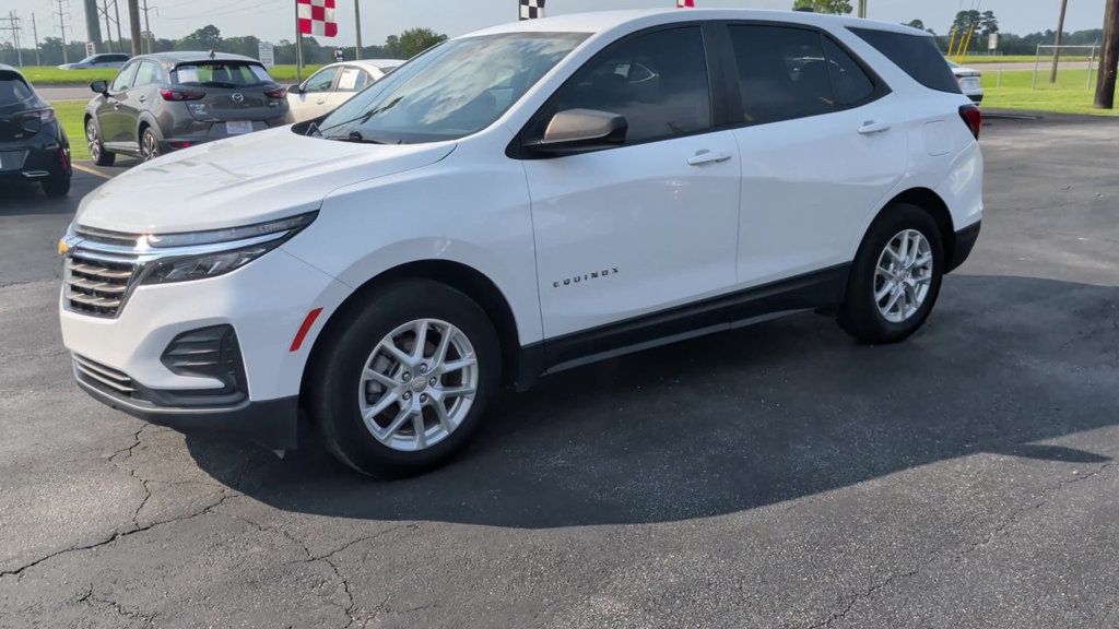 Chevrolet Equinox FWD 4dr LS w/1LS photo 4