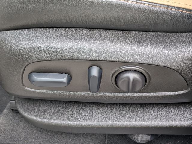 2022 Chevrolet Equinox FWD 4dr Premier - 22986360 - 19