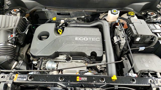 2022 Chevrolet Equinox FWD 4dr RS - 22966060 - 24