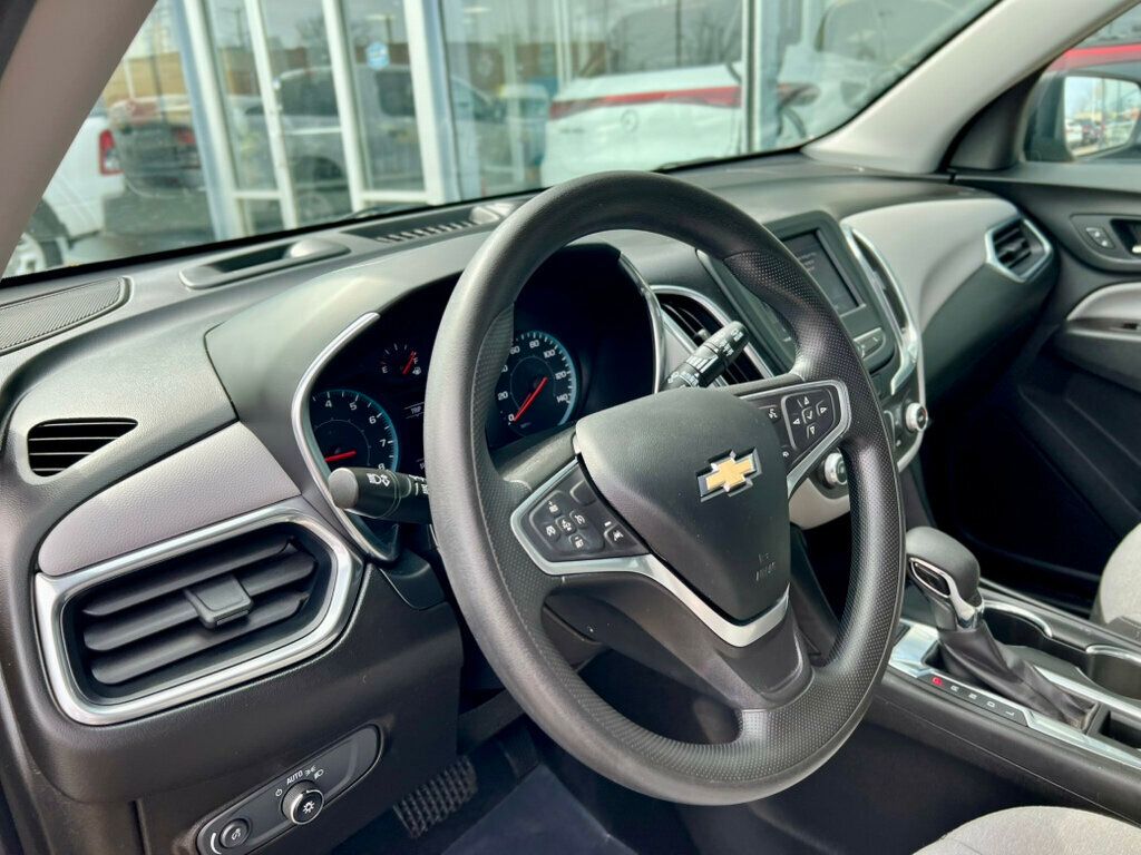 2022 Chevrolet Equinox LS - 23010610 - 12
