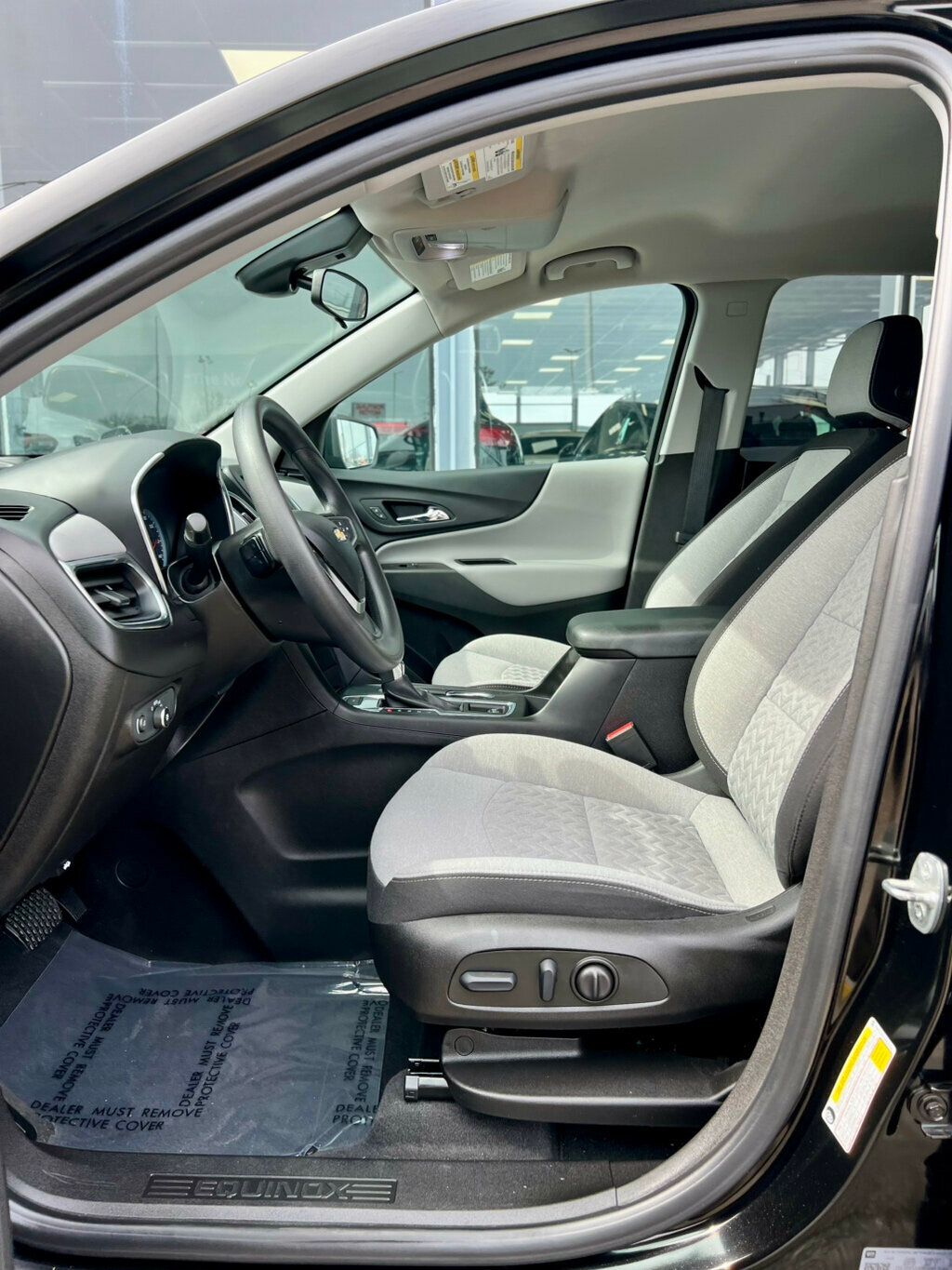 2022 Chevrolet Equinox LS - 23010610 - 14