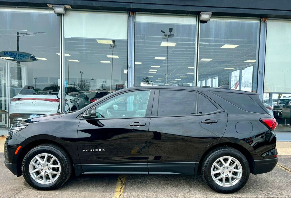 2022 Chevrolet Equinox LS - 23010610 - 35