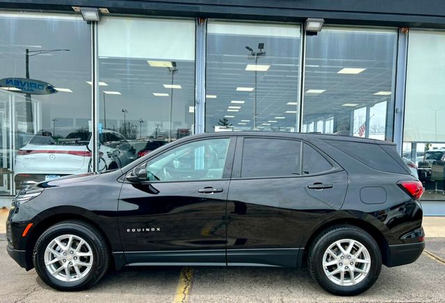 2022 Chevrolet Equinox LS - 23010610 - 35