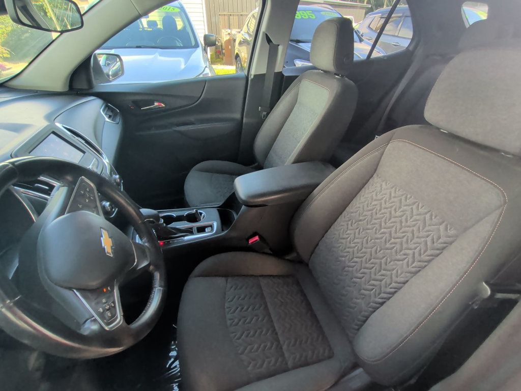 Chevrolet Equinox LT photo 14