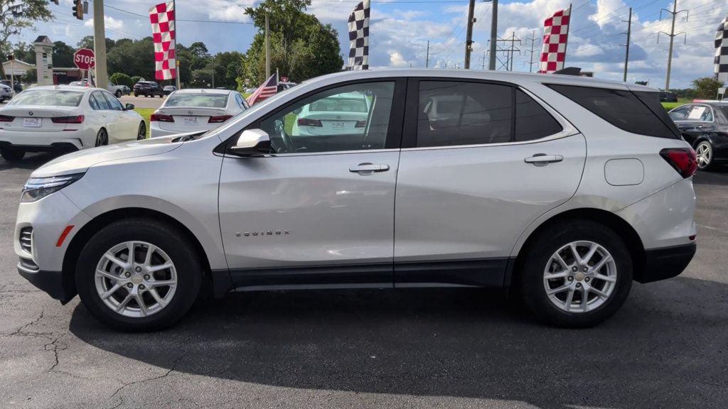 Chevrolet Equinox LT photo 5