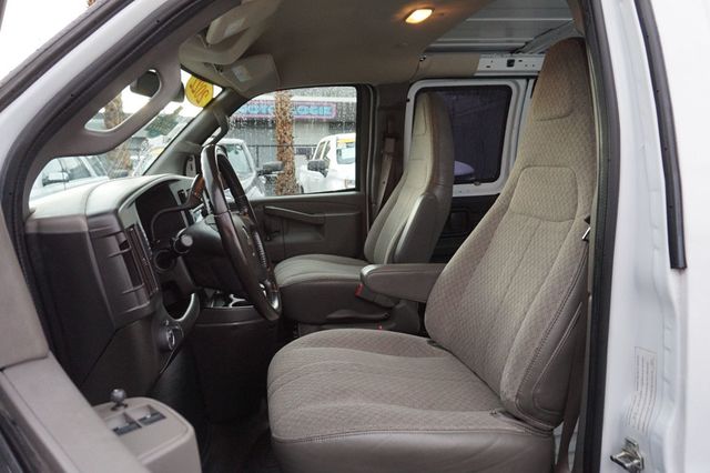 2022 Chevrolet Express Cargo Van 2500, 1 OWNER, OPEN CARGO SPACE, BACKUP CAMERA - 22918675 - 17