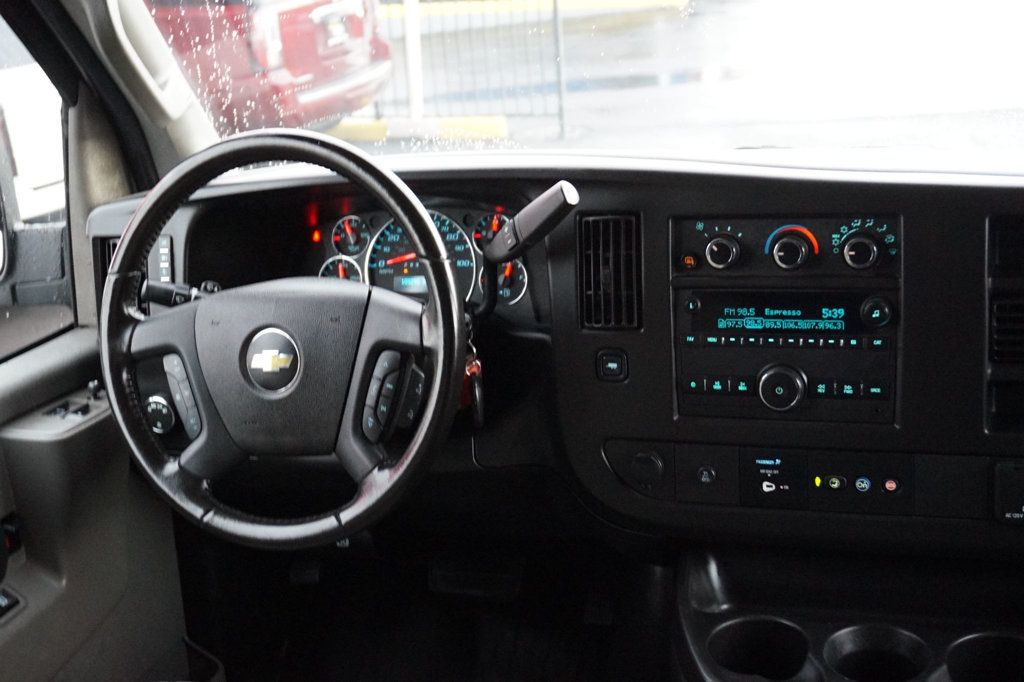 2022 Chevrolet Express Cargo Van 2500 photo 29