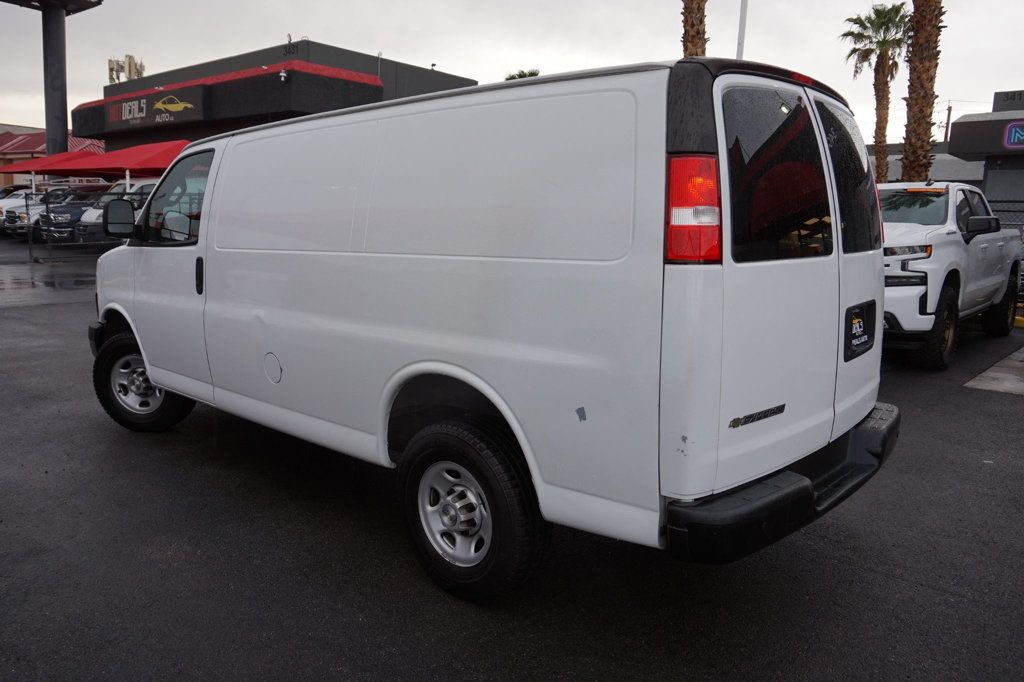 2022 Chevrolet Express Cargo Van 2500 photo 4