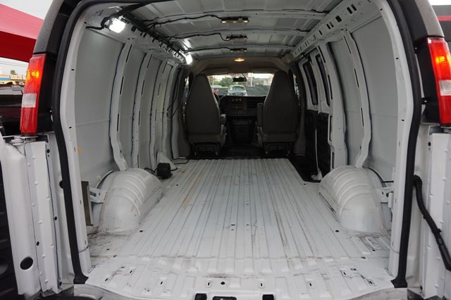 2022 Chevrolet Express Cargo Van 2500, 1 OWNER, OPEN CARGO SPACE, BACKUP CAMERA - 22918675 - 8