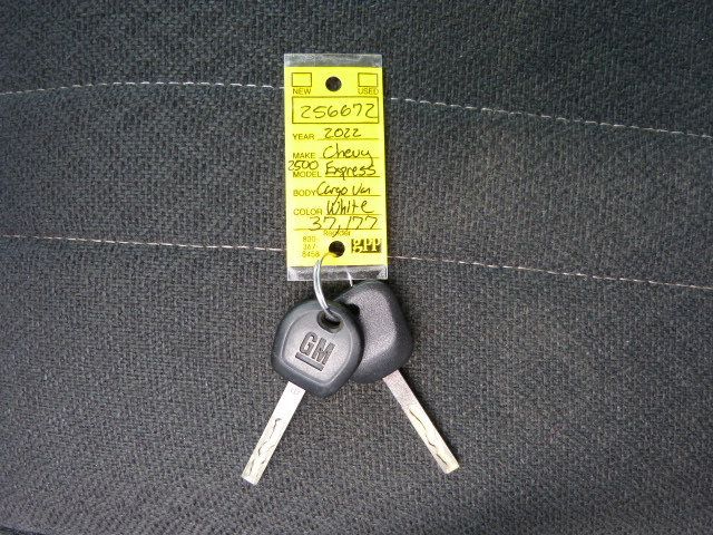 2022 Chevrolet Express Cargo Van 4.3L V6 GAS*2500*135" WB*FACTORY WARRANTY*"HOLMAN" UPFIT PACKAGE - 22879879 - 38