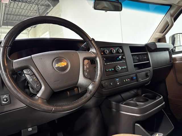 2022 Chevrolet Express Cargo Van RWD 2500 135" - 23092093 - 9