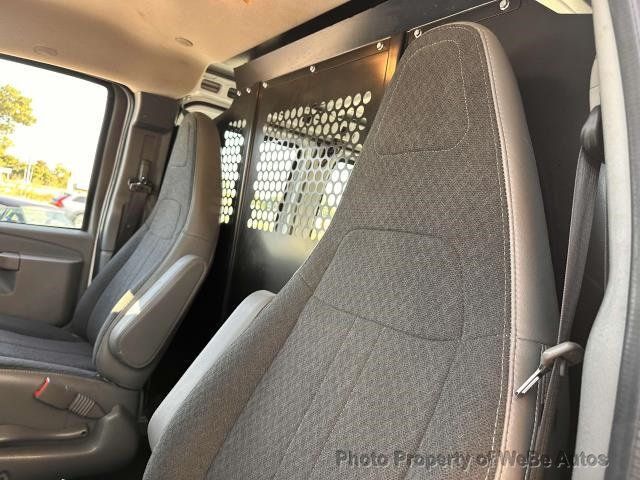 2022 Chevrolet Express Cargo Van RWD 2500 135" - 22563737 - 12