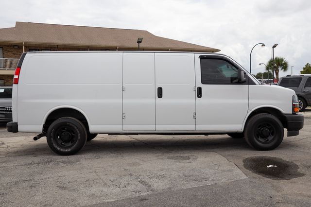 2022 Chevrolet Express Cargo Van RWD 2500 155" - 23060922 - 15