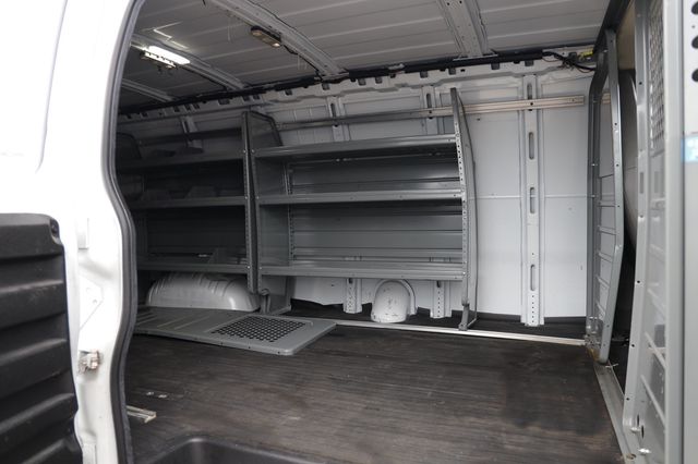 2022 Chevrolet Express Cargo Van RWD 2500 155" - 23060922 - 23