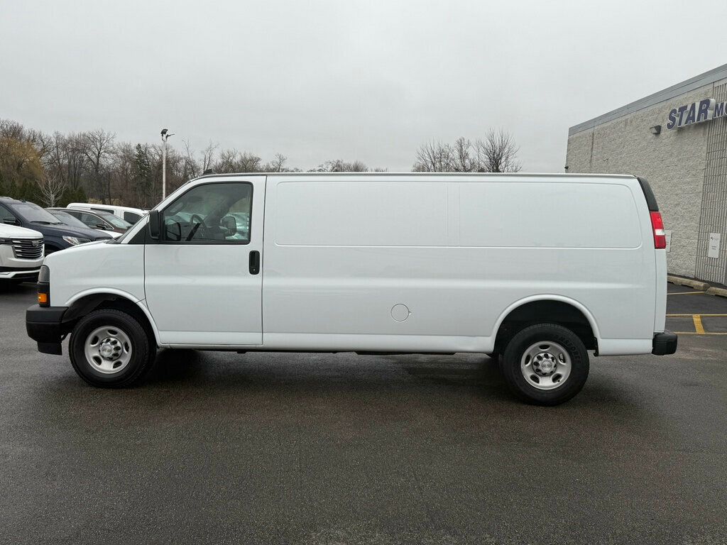 2022 Chevrolet Express Cargo Van RWD 2500 155" - 22998572 - 11