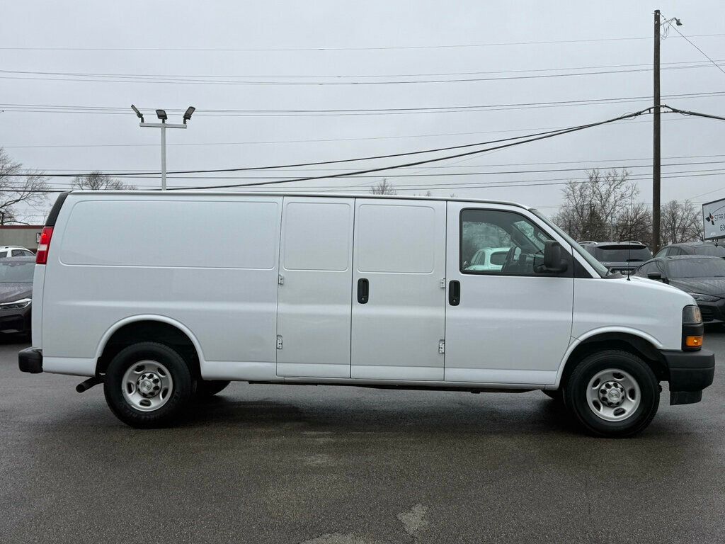 2022 Chevrolet Express Cargo Van RWD 2500 155" - 22998572 - 12