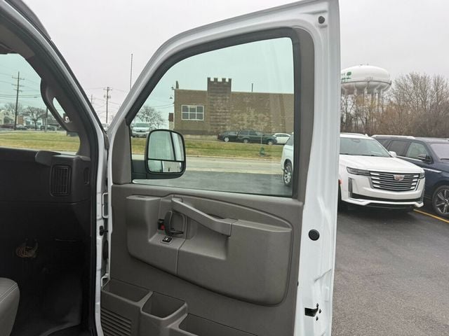 2022 Chevrolet Express Cargo Van RWD 2500 155" - 22998572 - 14