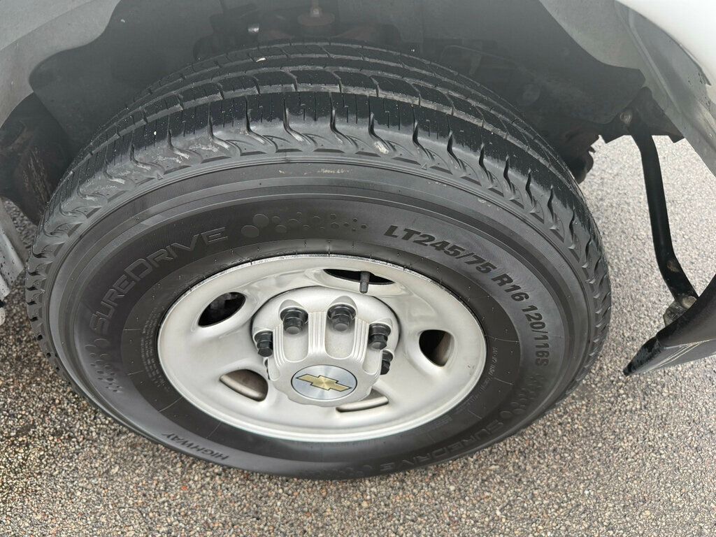 2022 Chevrolet Express Cargo Van RWD 2500 155" - 22998572 - 29