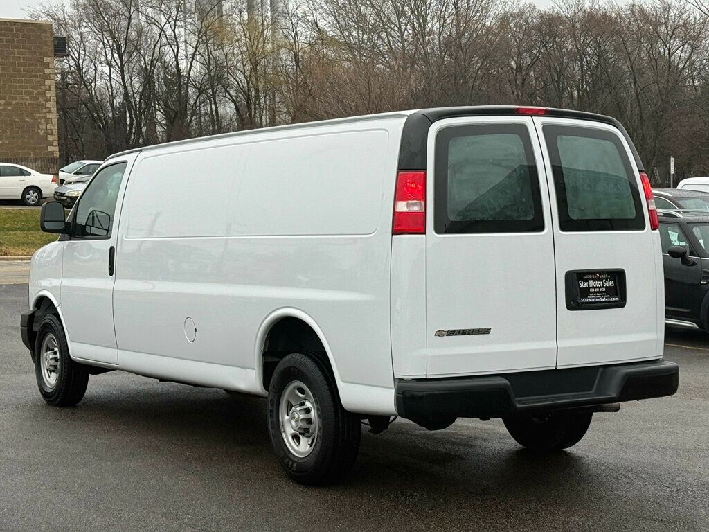 2022 Chevrolet Express Cargo Van RWD 2500 155" - 22998572 - 3