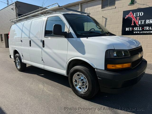 2022 Chevrolet Express Cargo Van RWD 3500 135" - 23074631 - 28
