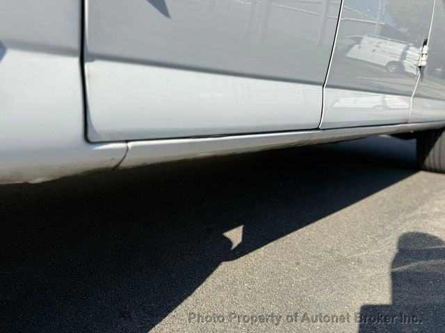 2022 Chevrolet Express Cargo Van RWD 3500 135" - 23074631 - 8