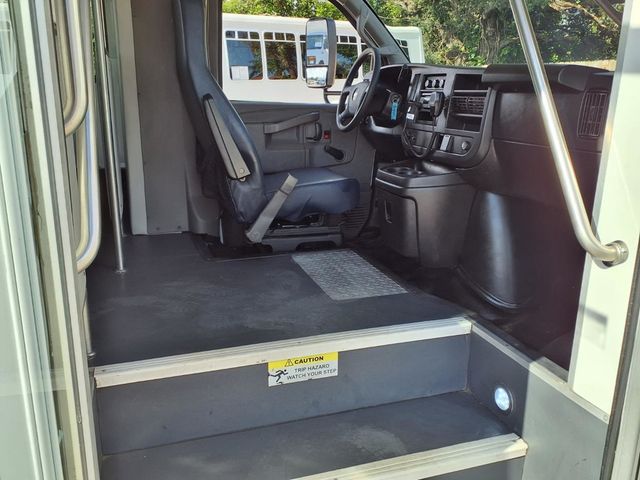 2022 Chevrolet Express Commercial Cutaway 4500 Van 159" - 23065127 - 8