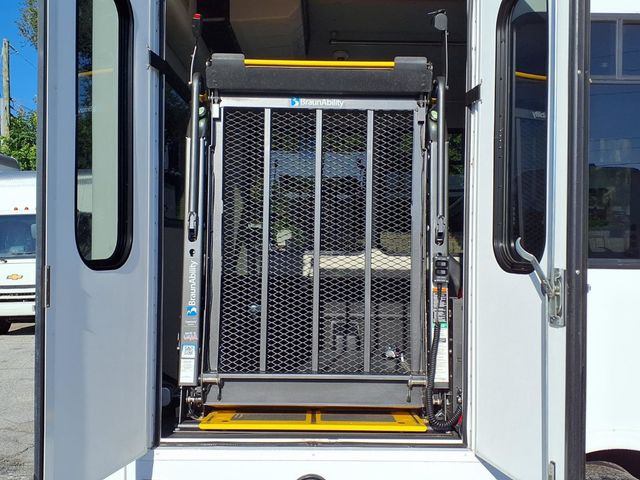 2022 Chevrolet Express Commercial Cutaway 4500 Van 159" - 23083058 - 9