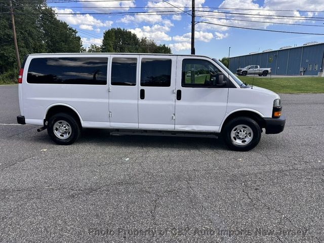 2022 Chevrolet Express Passenger 3500 155" LS EXTD WB,15 PASSENGER SEATING,REAR PARK ASSIST - 23070430 - 4