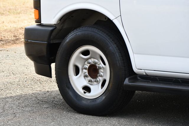 2022 Chevrolet Express Passenger RWD 3500 155" LS - 22778033 - 15