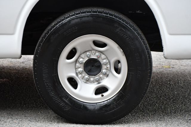 2022 Chevrolet Express Passenger RWD 3500 155" LS - 22803494 - 16