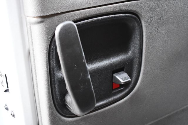 2022 Chevrolet Express Passenger RWD 3500 155" LS - 22803494 - 47