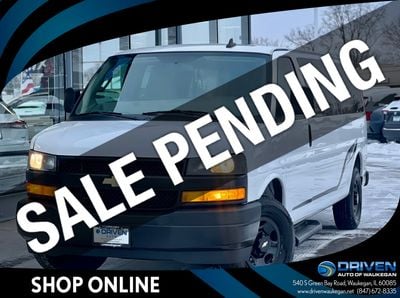 2022 Chevrolet Express Passenger - 1GAZGNF75N1256293