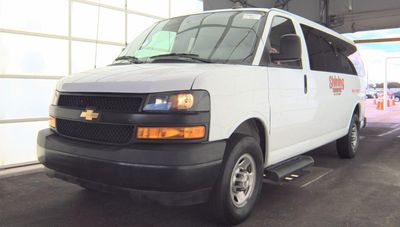 2022 Chevrolet Express Passenger