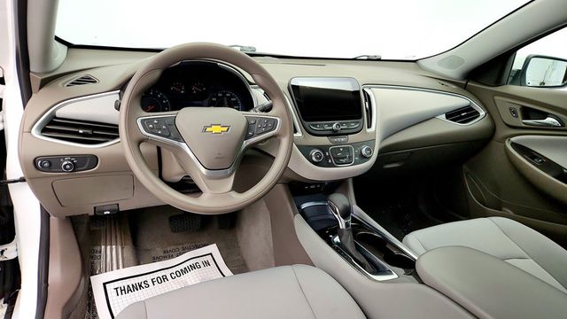 2022 Chevrolet Malibu 4dr Sedan LS w/ Driver Confidence Pkg & Pwr Seat - 23083971 - 11