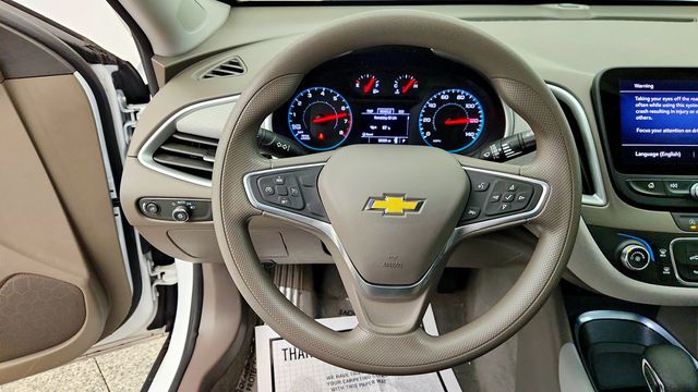 2022 Chevrolet Malibu 4dr Sedan LS w/ Driver Confidence Pkg & Pwr Seat - 23083971 - 12