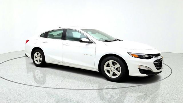 2022 Chevrolet Malibu 4dr Sedan LS w/ Driver Confidence Pkg & Pwr Seat - 23083971 - 2
