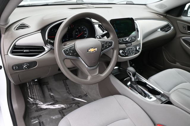 2022 Chevrolet Malibu 4dr Sedan LT - 23048239 - 8