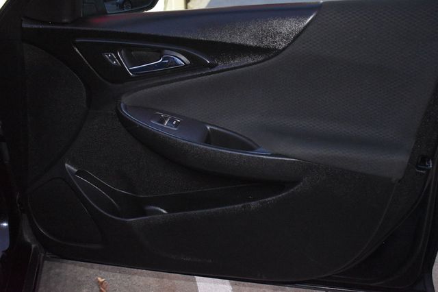 2022 Chevrolet Malibu 4dr Sedan LT - 22956731 - 40