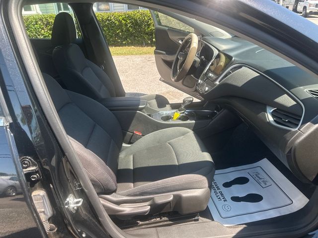 2022 Chevrolet Malibu 4dr Sedan LT - 23002541 - 14