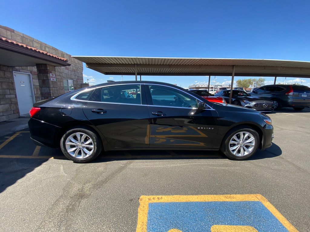 2022 Chevrolet Malibu 4dr Sedan LT - 22051191 - 5