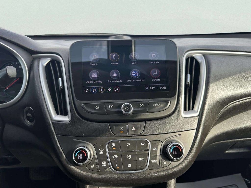 2022 Chevrolet Malibu 4dr Sedan LT - 22983733 - 24