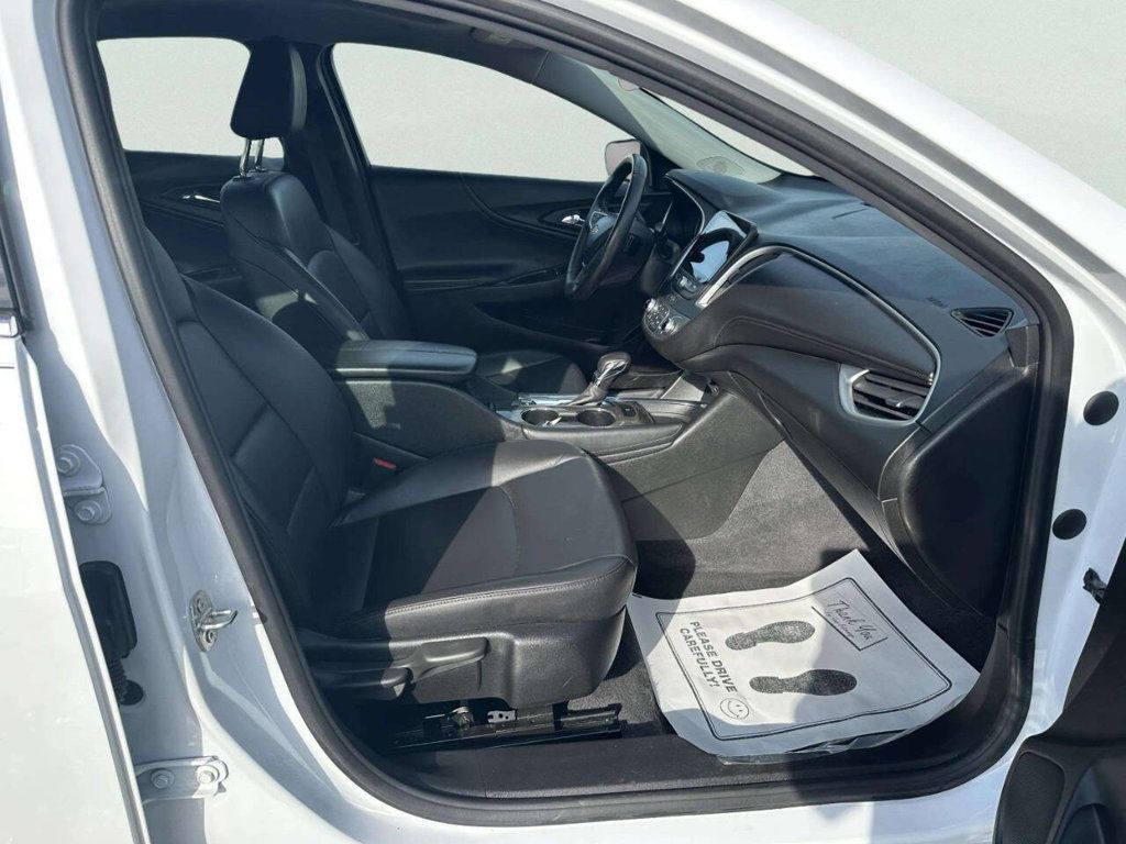 2022 Chevrolet Malibu 4dr Sedan LT - 22983733 - 32