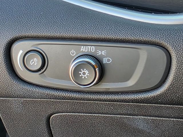 2022 Chevrolet Malibu 4dr Sedan LT - 22950676 - 32