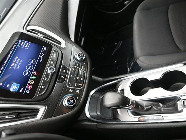 2022 Chevrolet Malibu 4dr Sedan LT - 22974673 - 24