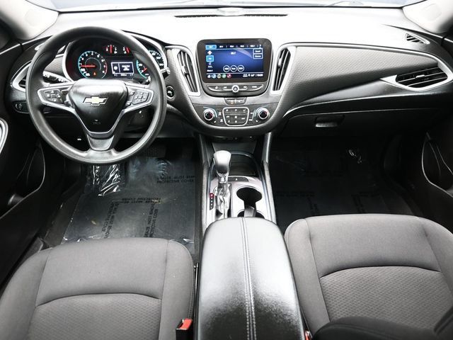 2022 Chevrolet Malibu 4dr Sedan LT - 23035403 - 10
